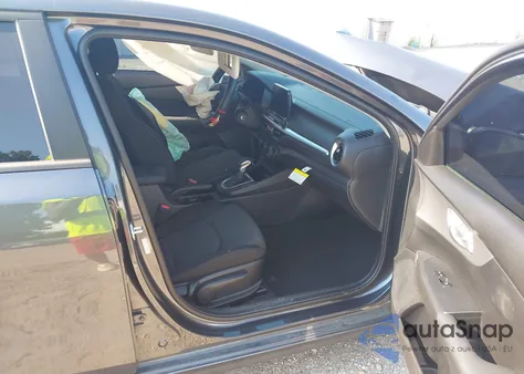 2023 Kia Forte Lxs из США, поврежденный, VIN 3KPF24AD3PE621649